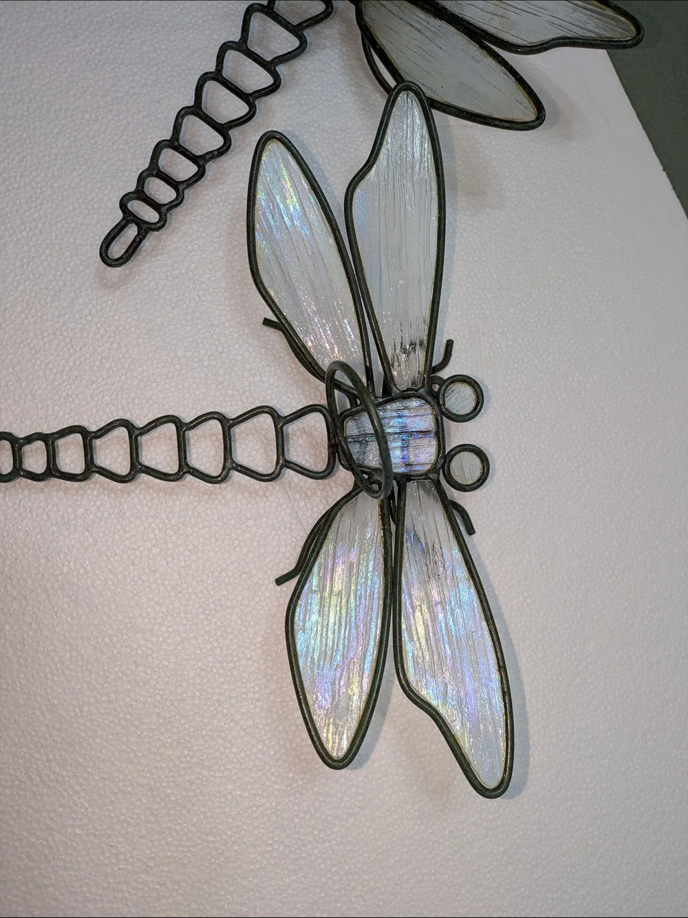 N/A elegant iridescent